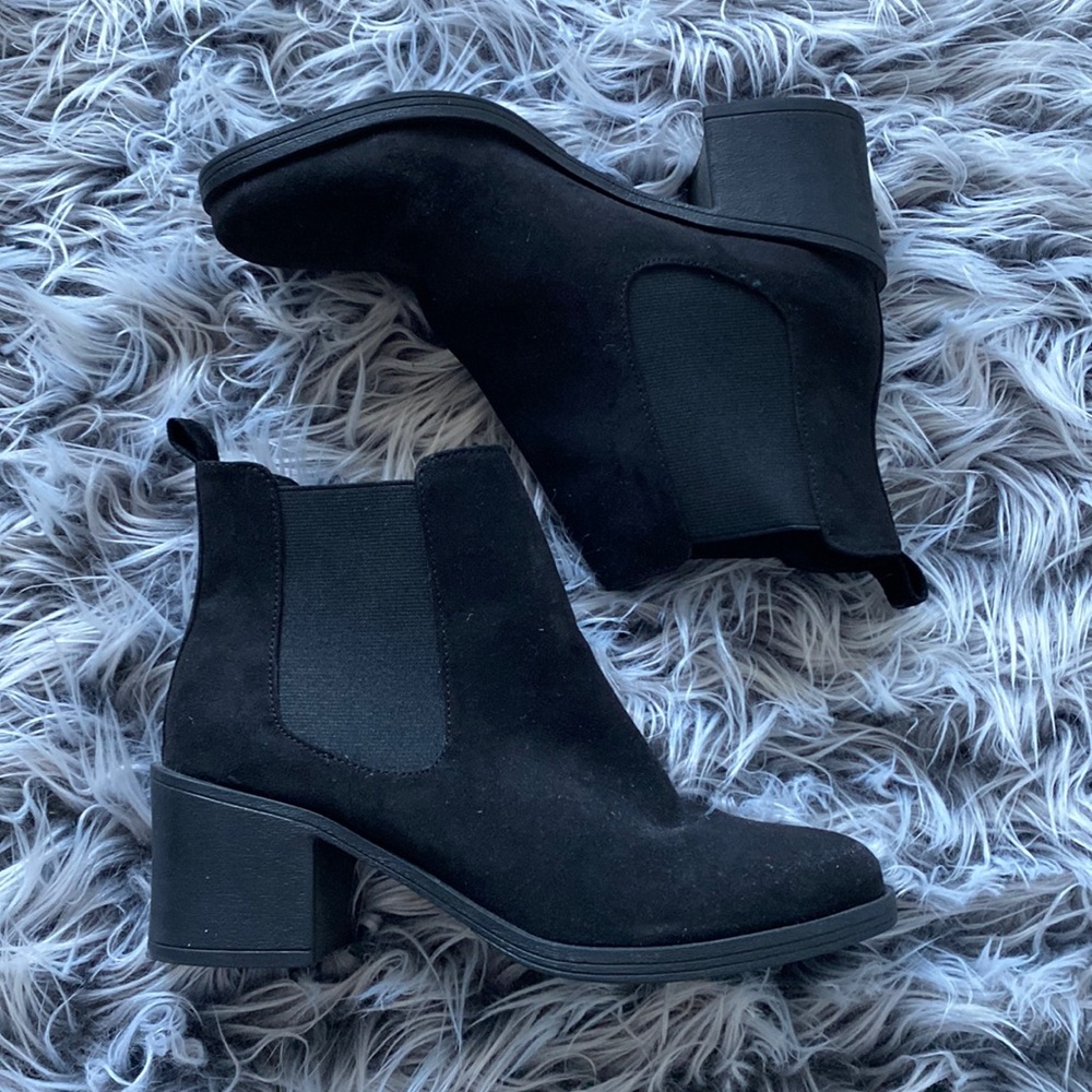 Ankle Chelsea Boot Heels